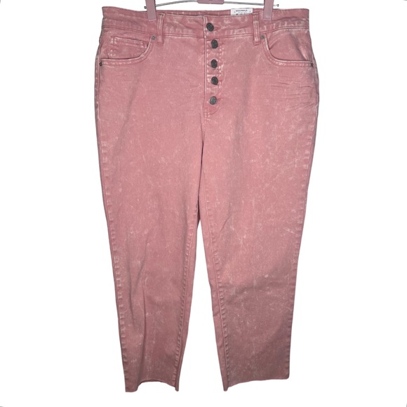 ☮️ 2/$30 NWT Plus Jeans straight leg cropped  acidwash pink size 16 - Picture 1 of 4